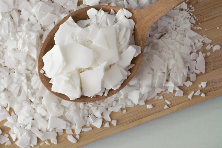 Soy vs. Paraffin The Clean-Burn Advantage