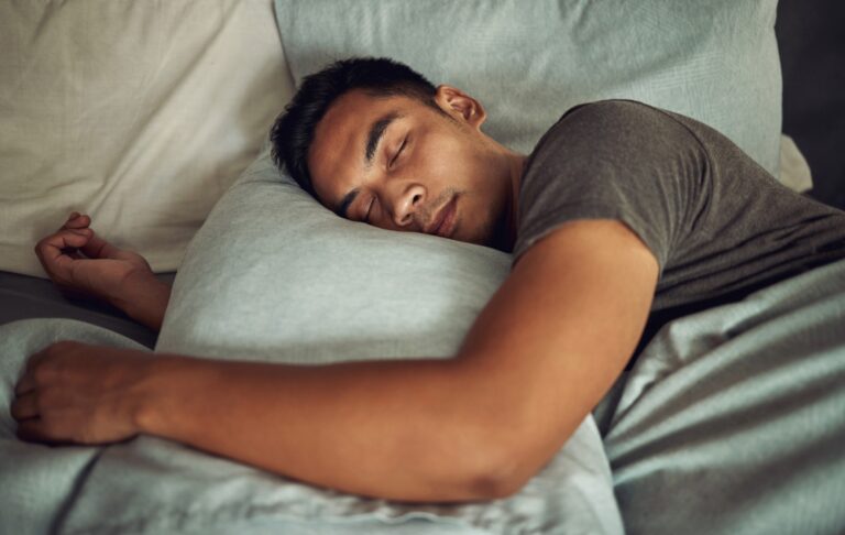 Best Bedroom Candles for Men