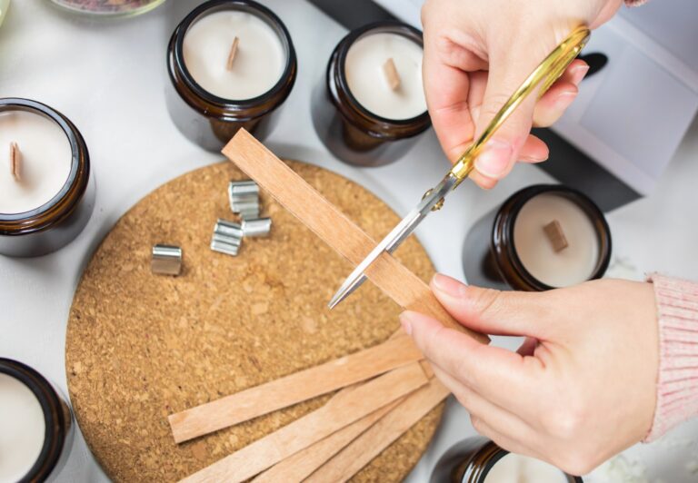Wood Wick Candles That Crackle